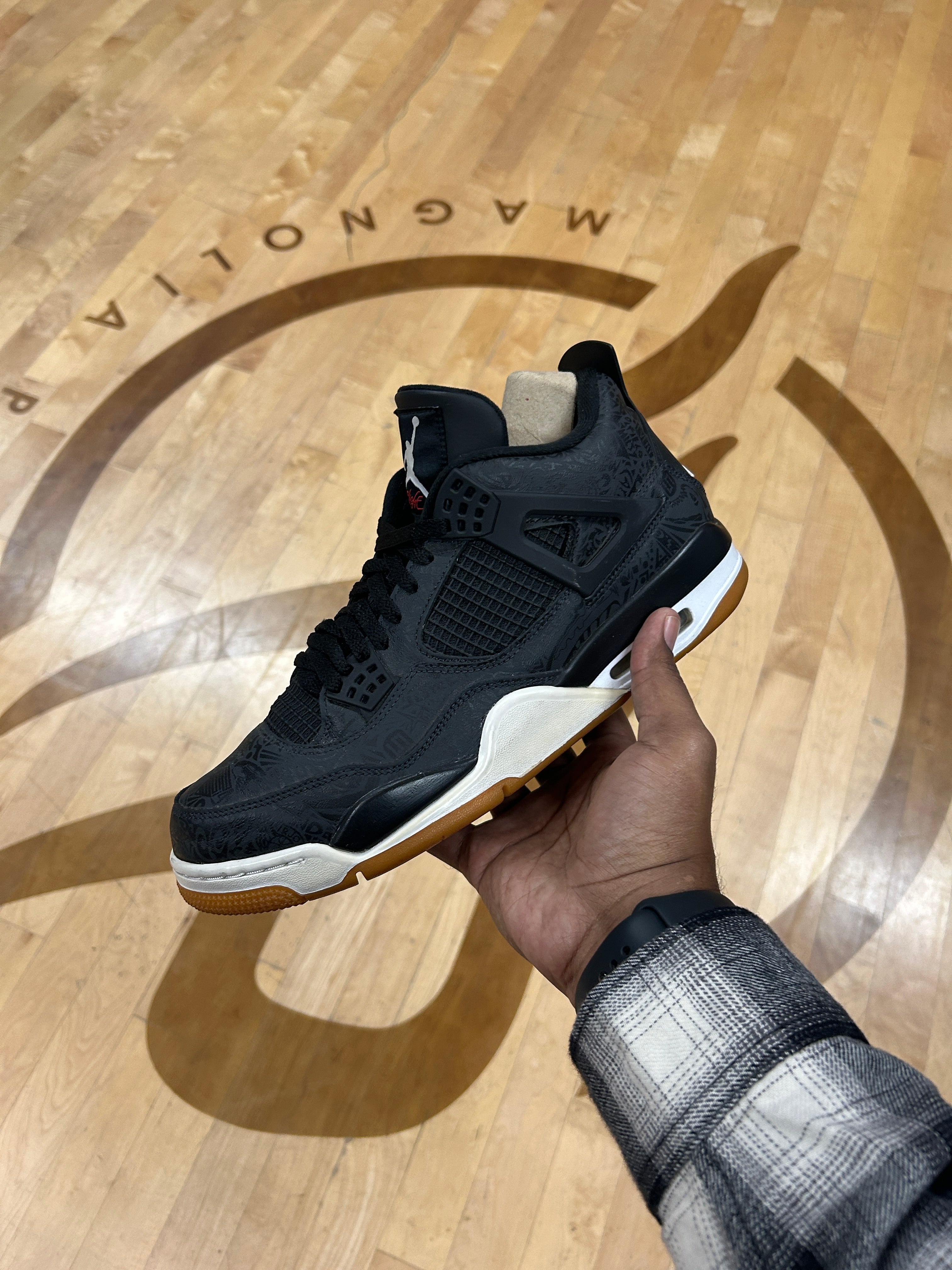 Jordan Retro Laser Black Gum (Pre-Owned) – The Magnolia Park