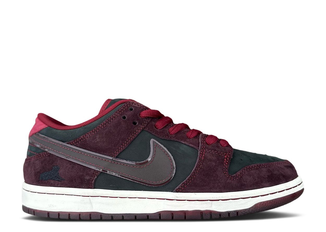 Nike SB Dunk Low Riot Skateshop – The Magnolia Park