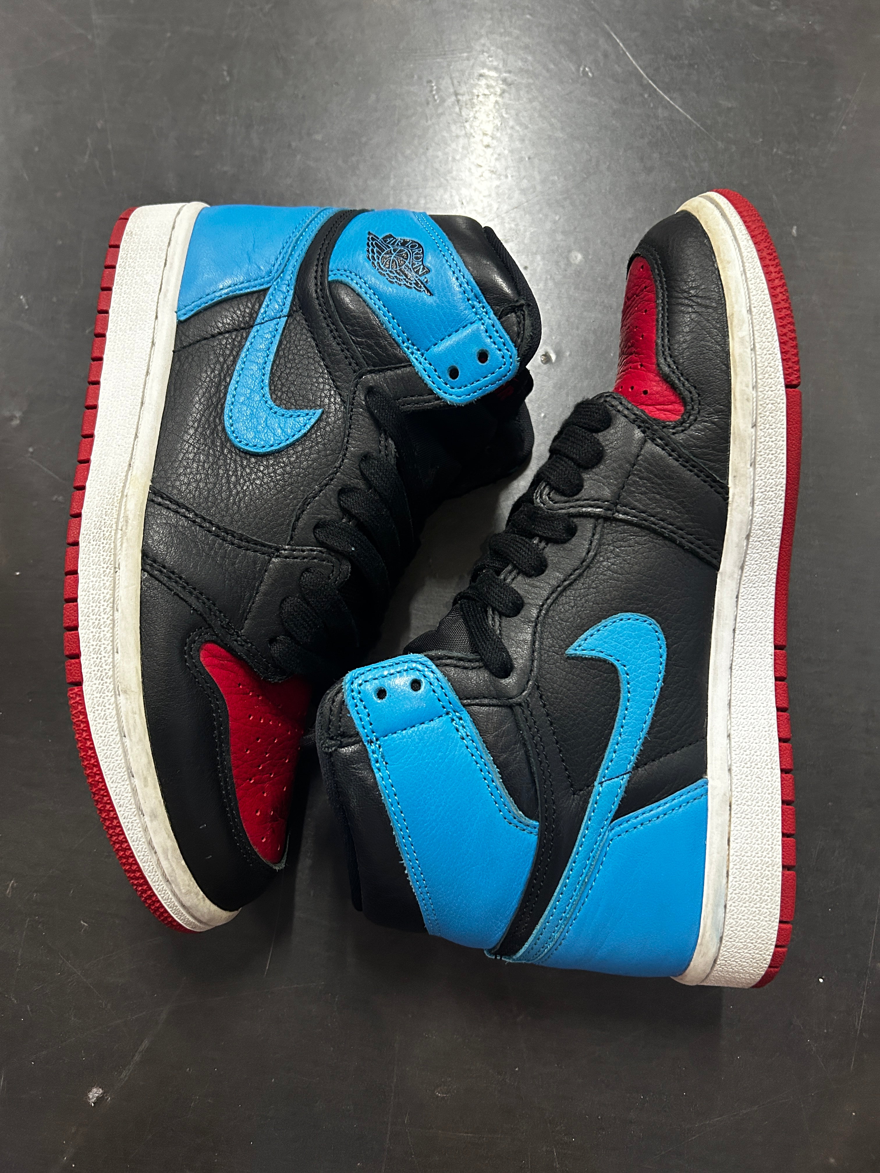 Jordan 1 Retro High NC to Chi (Women's) (Pre-Owned)