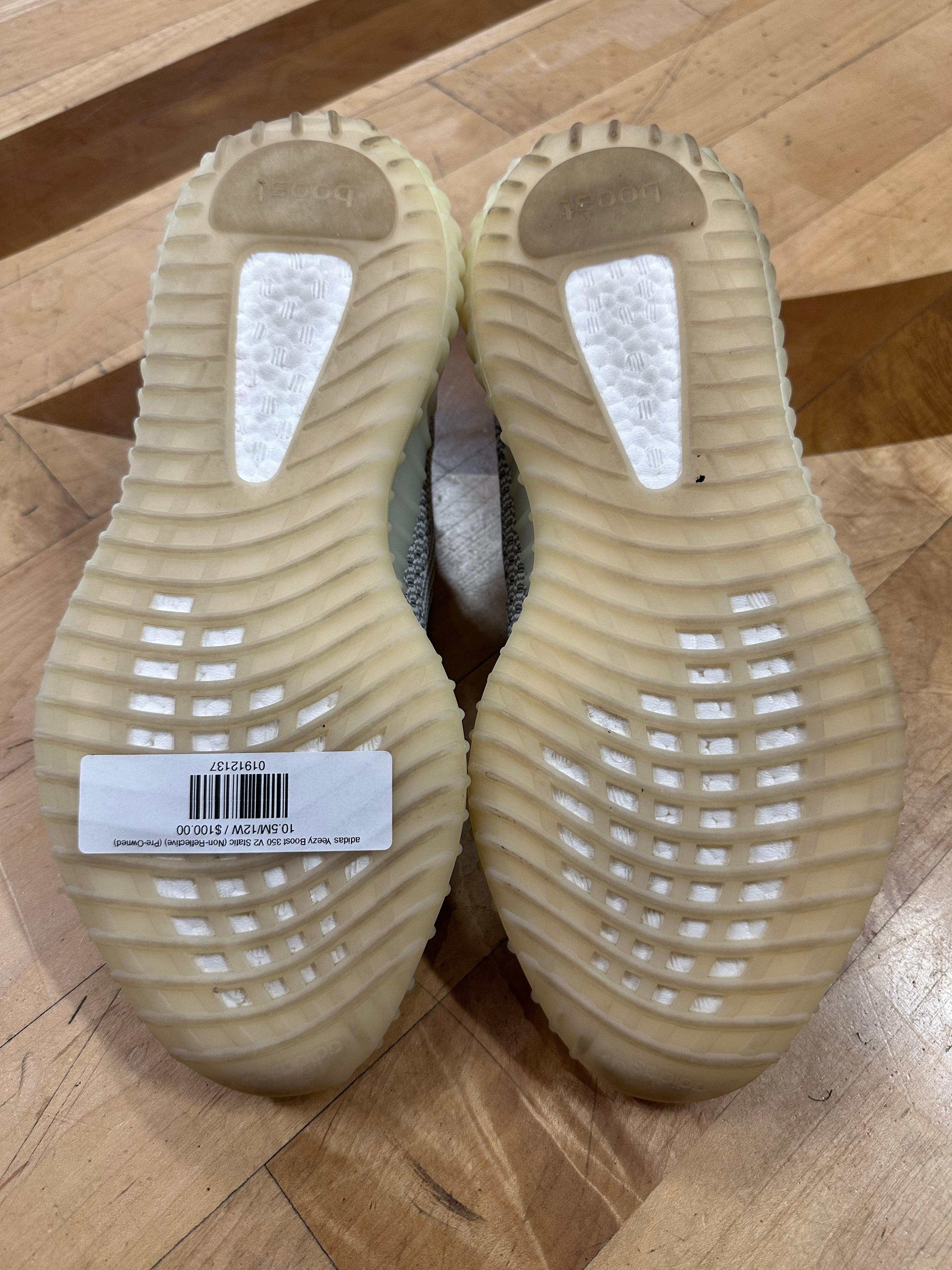 adidas Yeezy Boost 350 V2 Static (Non-Reflective) (Pre-Owned) The Magnolia Park adidas Yeezy Boost 350 V2 Static (Non-Reflective) (Pre-Owned) The Magnolia Park