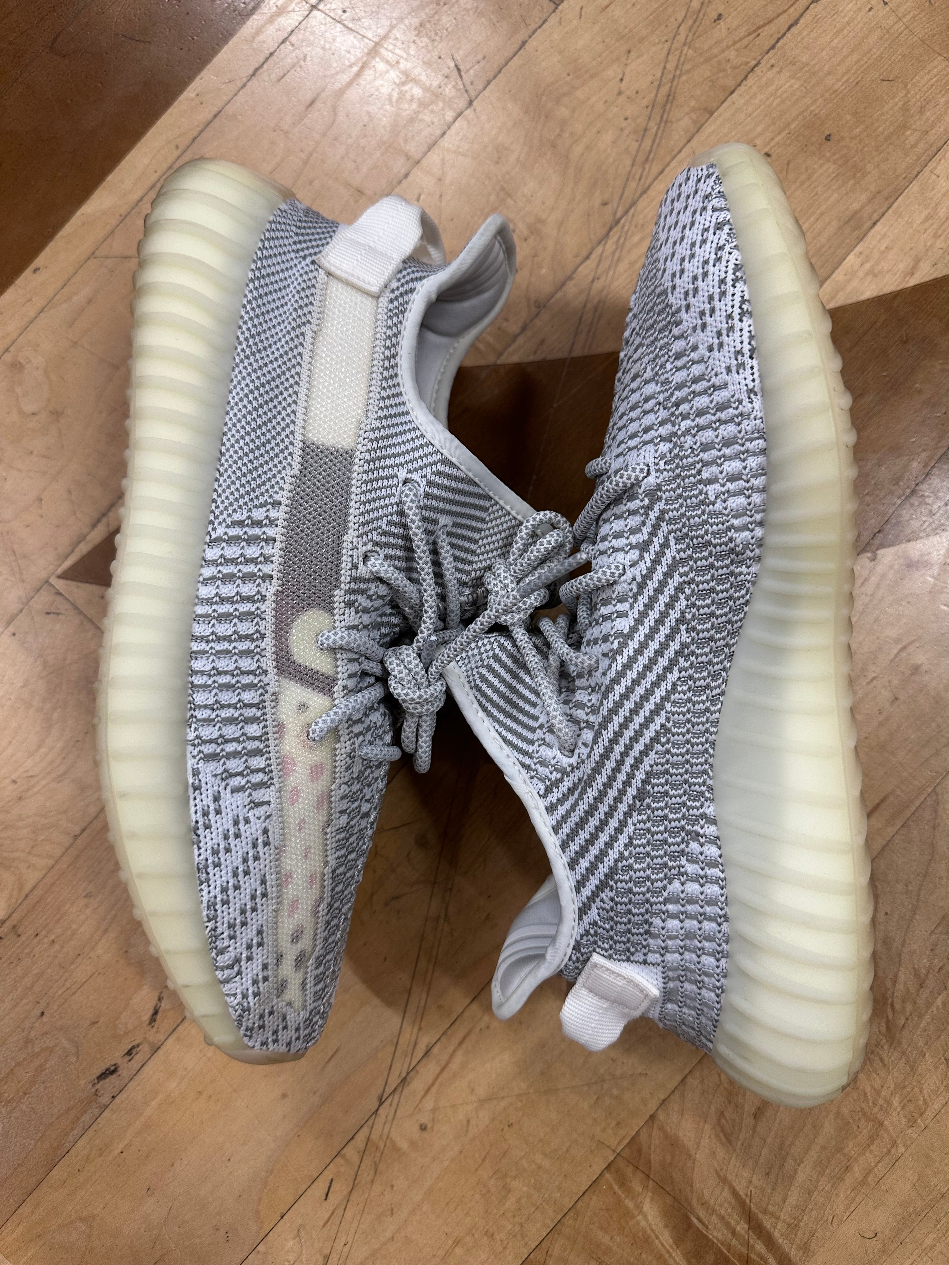adidas Yeezy Boost 350 V2 Static (Non-Reflective) (Pre-Owned) The Magnolia Park adidas Yeezy Boost 350 V2 Static (Non-Reflective) (Pre-Owned) The Magnolia Park