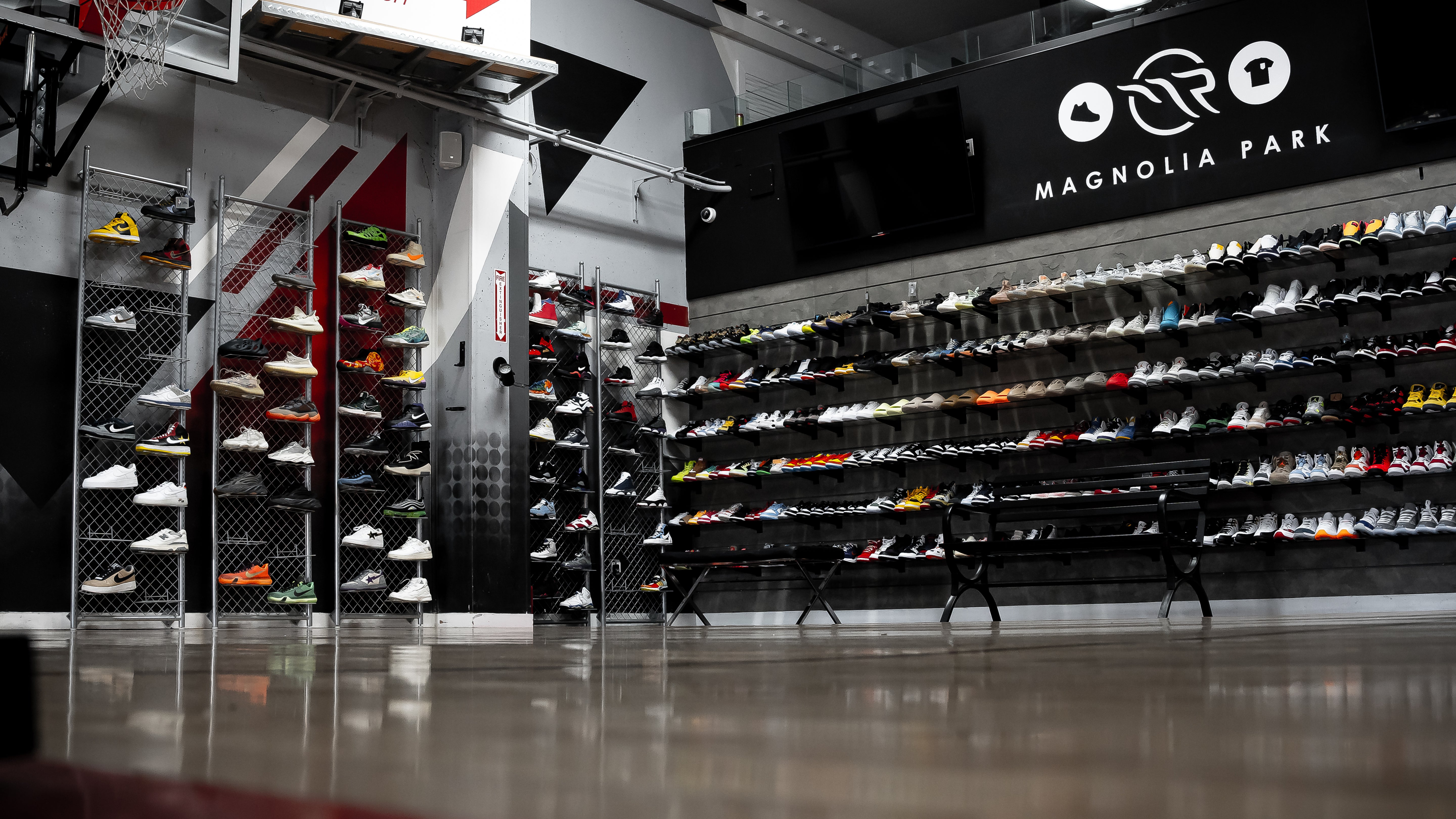 Nike store burbank Clearance